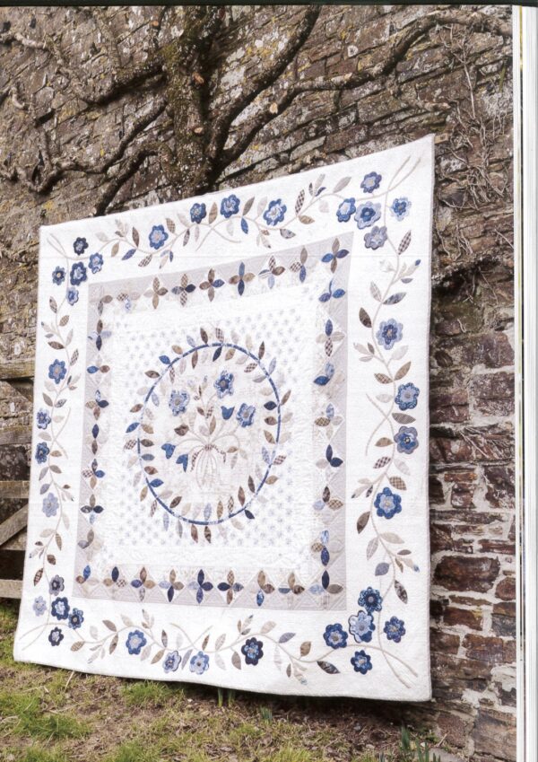 Vintage Bouquet Quilt by Jo Colwill