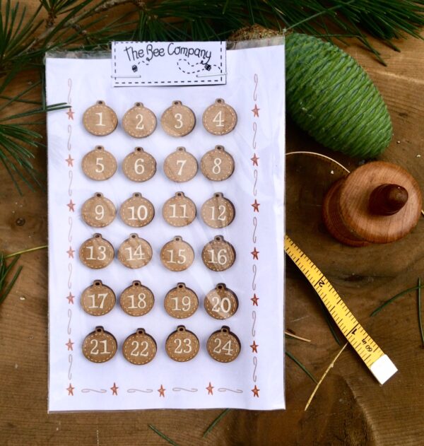 "Christmas balls" buttons NO10