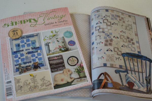 Cowslip Hidden Nine Patch "Find the Dog" Quilt Kit & Pattern
